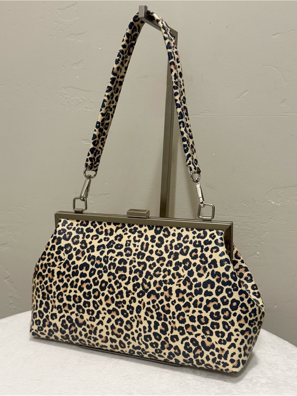 Leopard Print Genuine Leather Handmade Push Lock Frame Bag, Includes Straps